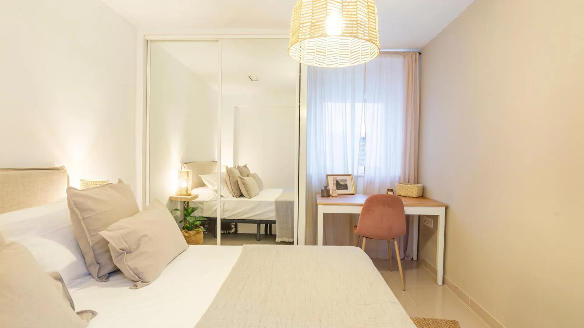 Apartamento Boho En El Soho De Μάλαγα 0*,
